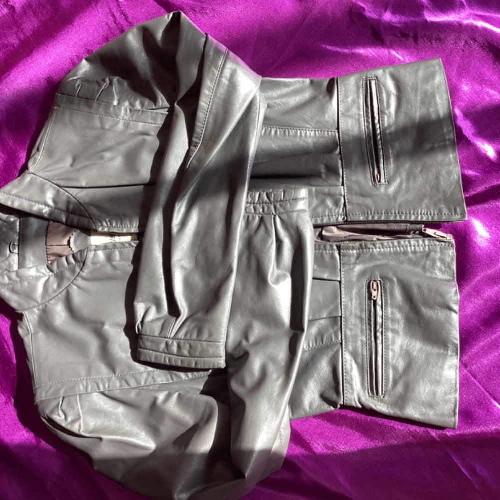 Vintage Berman's Gray Leather Jacket - Picture 2 of 7